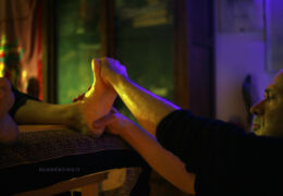 Trattamento di riflessologia plantare musicale